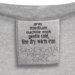 Etiquetas de roupas em Braille