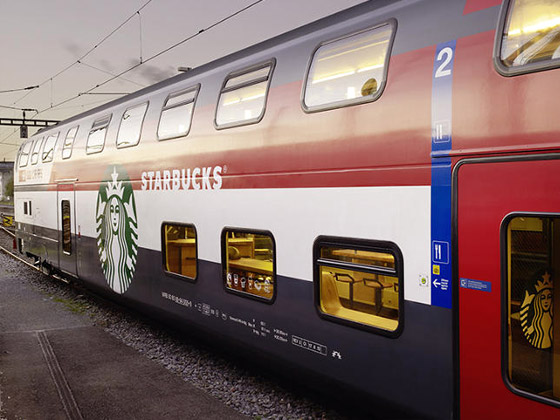 Starbucks com loja em trem na Suíça